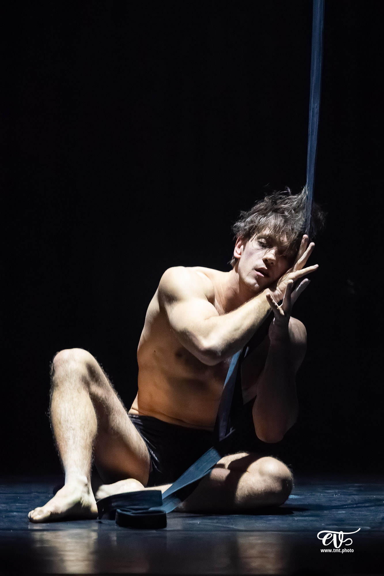 PARADISUM (CIE RECIRQUEL)